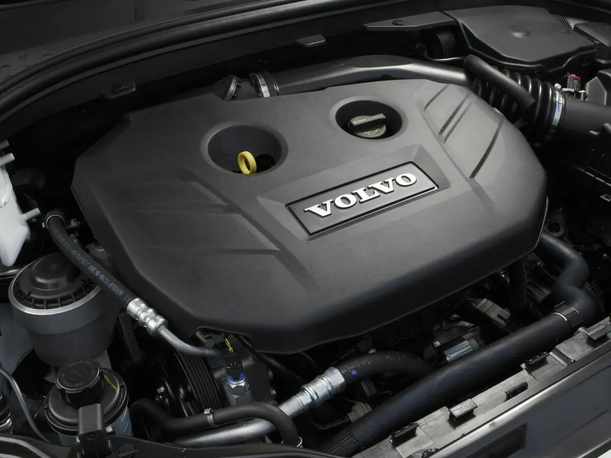 Volvo XC60 I Внедорожник 5 дв. — сүрөт 17