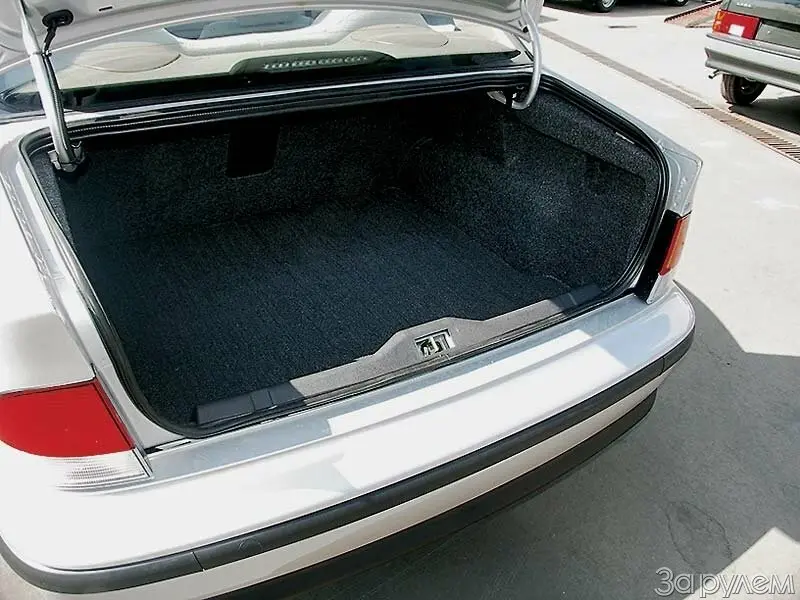 Iran Khodro Samand 2001 – 2022 Sedan — photo 10