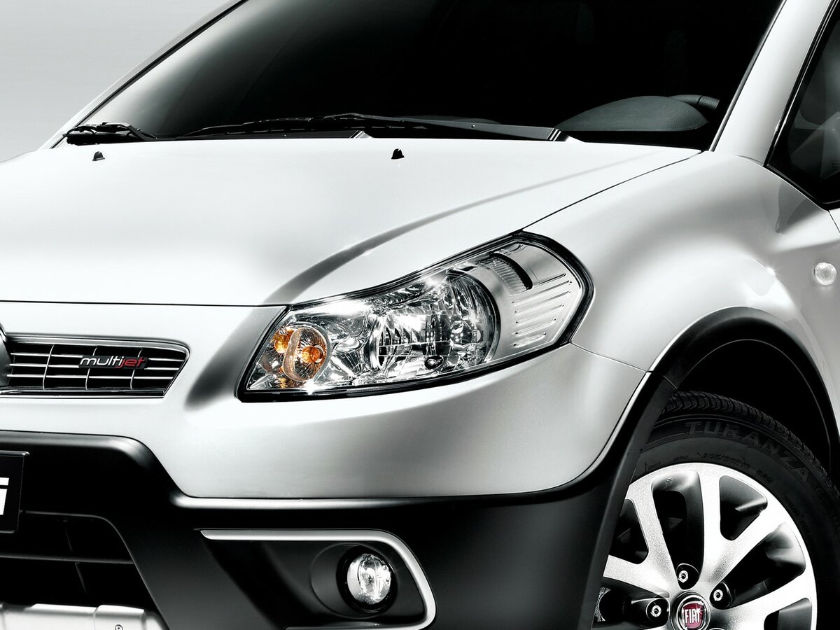 Fiat Sedici 2005 – 2014 Хэтчбек 5 дв. — фото 10