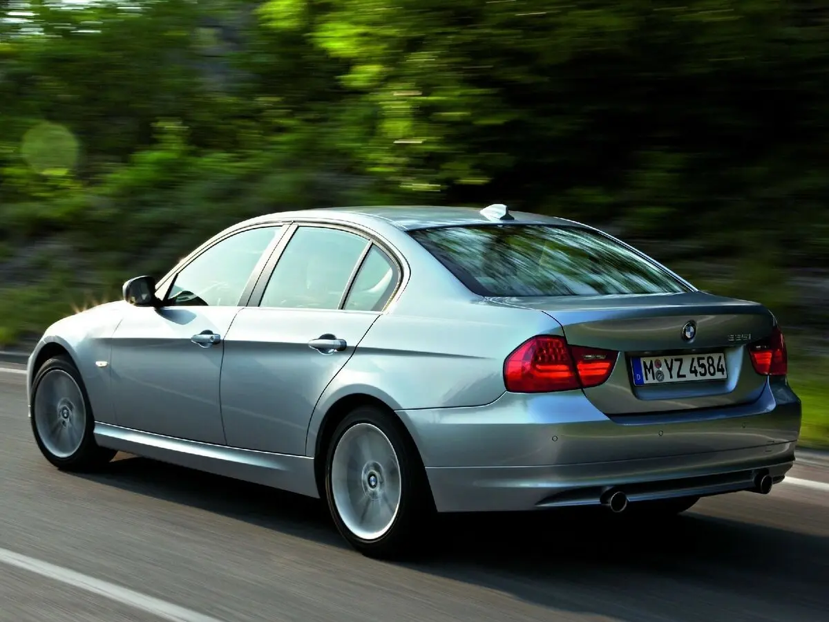 BMW 3 серии V (E90/E91/E92/E93) Рестайлинг Седан — сүрөт 5