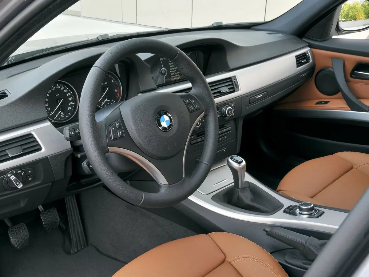 BMW 3 серии V (E90/E91/E92/E93) Рестайлинг Седан — сүрөт 8