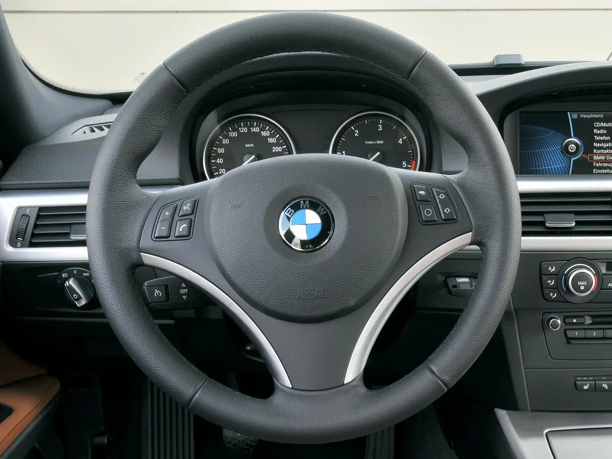BMW 3 серии V (E90/E91/E92/E93) Рестайлинг Седан — сүрөт 10
