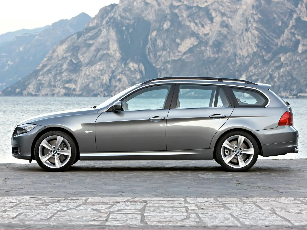 BMW 3 серии V (E90/E91/E92/E93) Рестайлинг Универсал 5 дв. — сүрөт 2