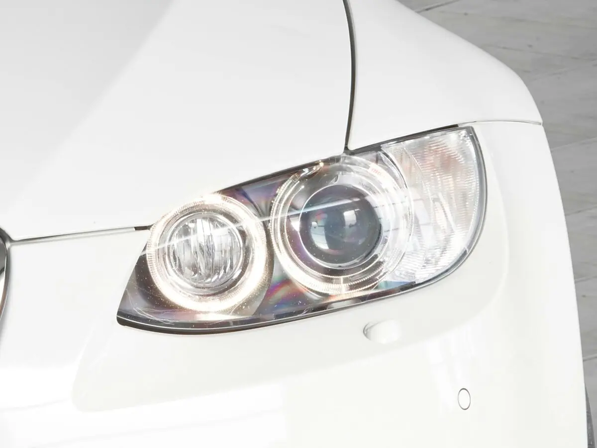 BMW M3 IV (E90) Седан — сүрөт 13
