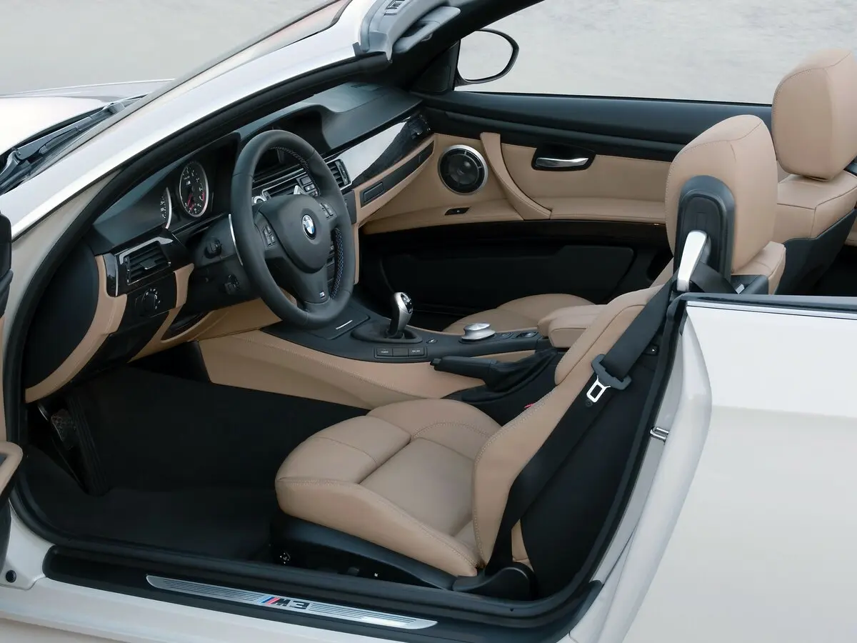 BMW M3 IV (E90) Кабриолет — сүрөт 7