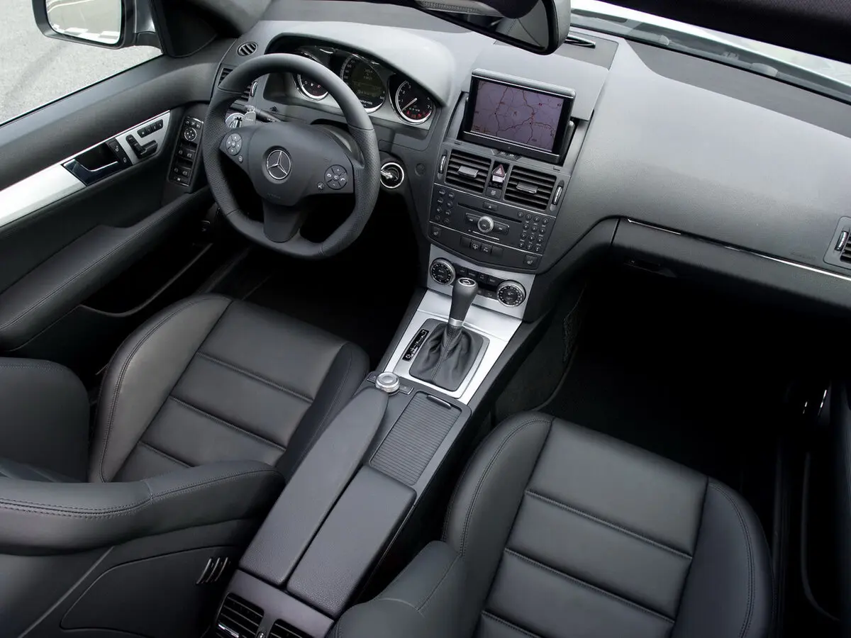 Mercedes-Benz C-Класс AMG III (W204) Седан — сүрөт 6