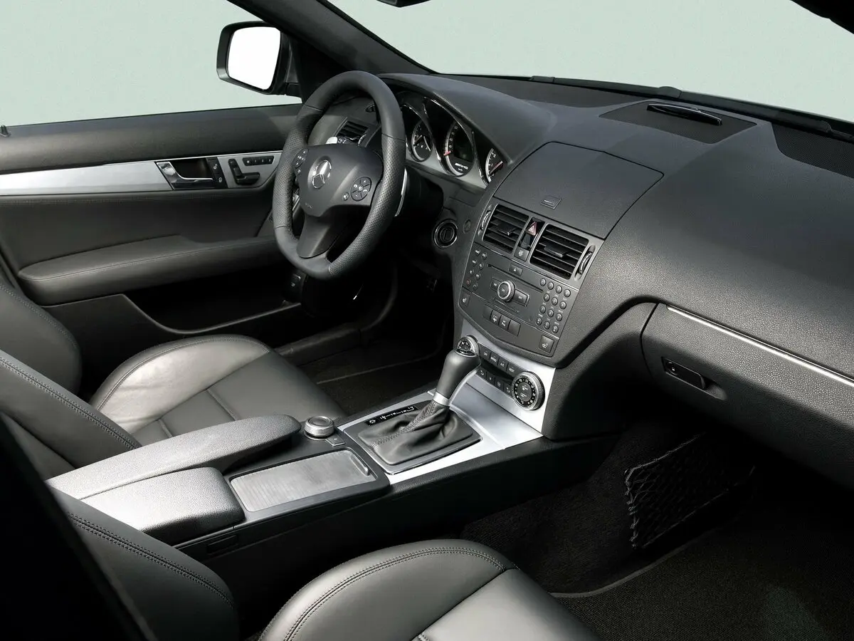 Mercedes-Benz C-Класс AMG III (W204) Седан — сүрөт 7
