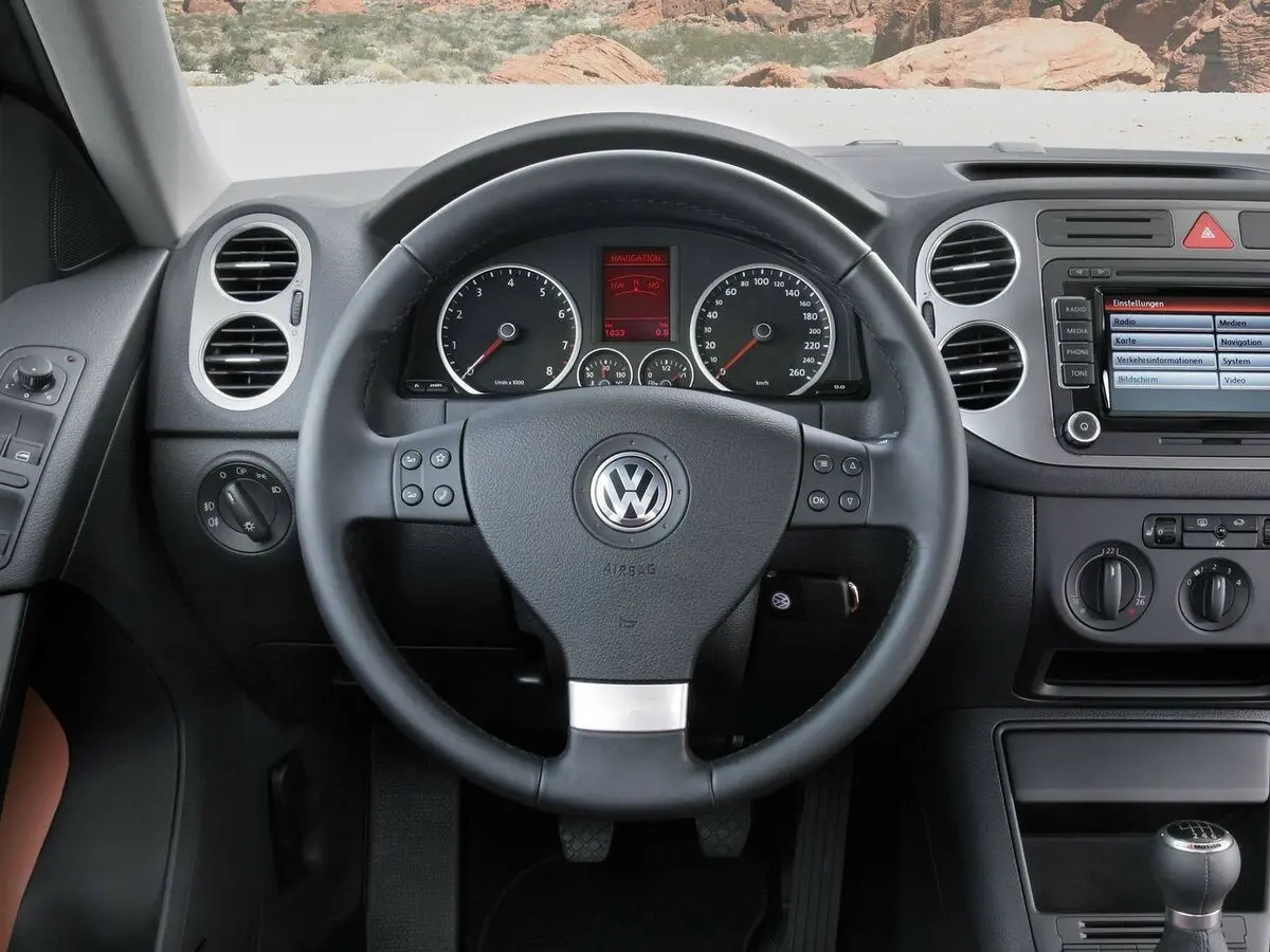 Volkswagen Tiguan I Внедорожник 5 дв. — сүрөт 10