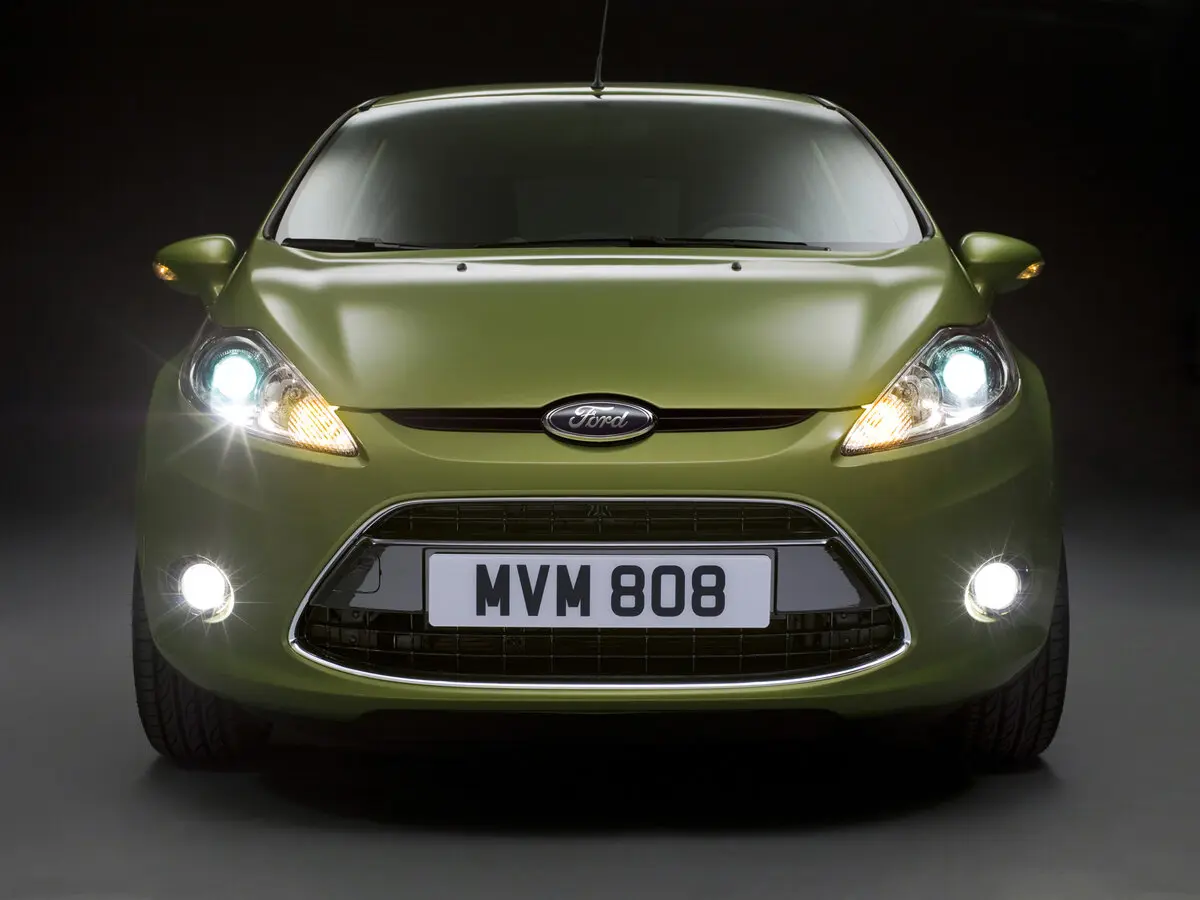 Ford Fiesta Mk6 Хэтчбек 3 дв. — сүрөт 3