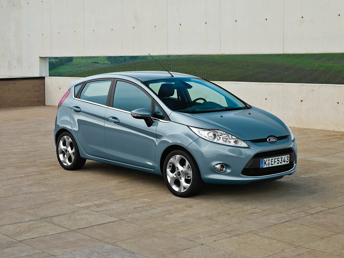 Ford Fiesta Mk6 Хэтчбек 5 дв.