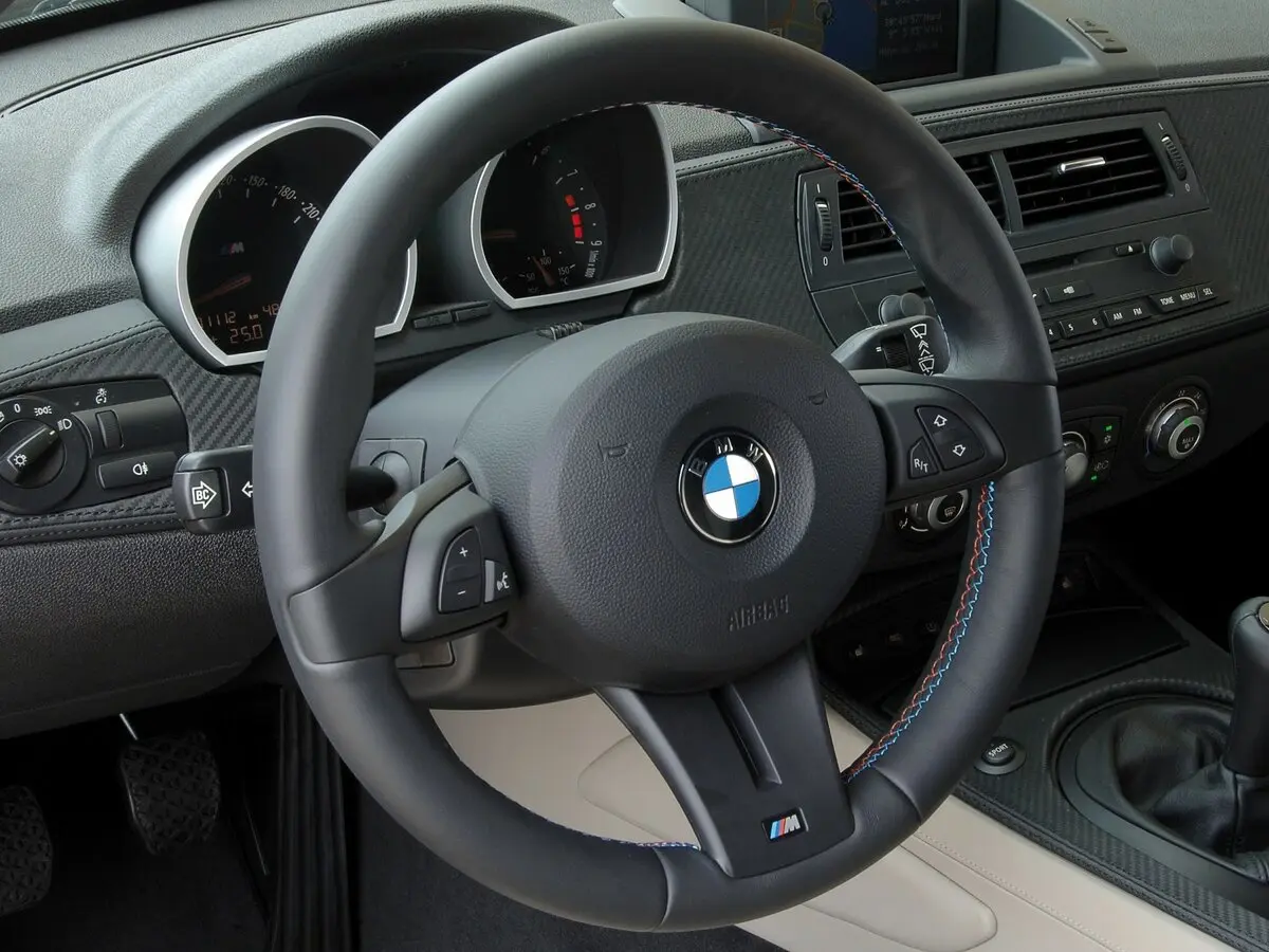 BMW Z4 M 2006 – 2009 Купе — сүрөт 8