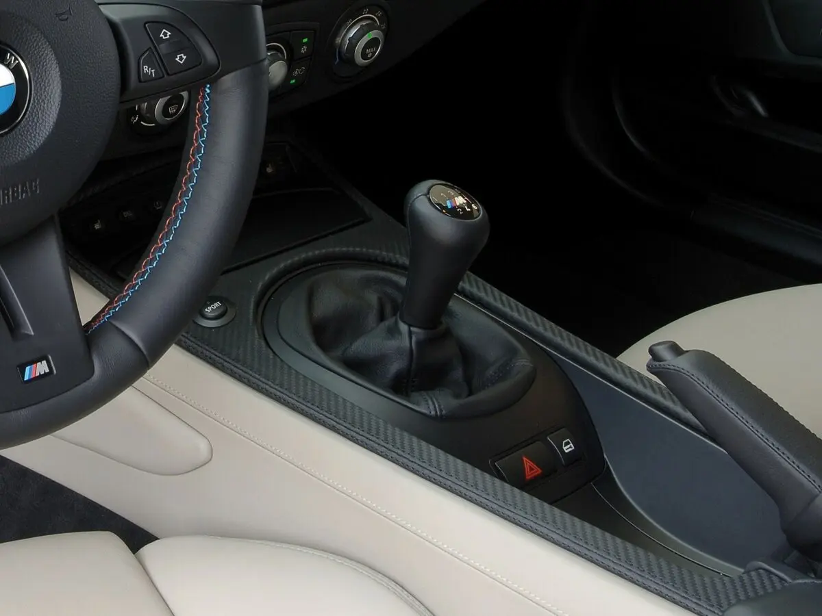 BMW Z4 M 2006 – 2009 Купе — сүрөт 9