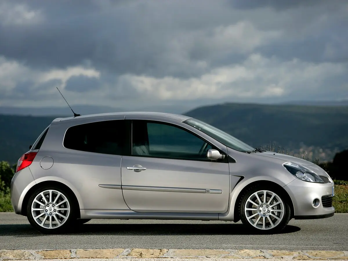 Renault Clio RS III Хэтчбек 3 дв. — сүрөт 2
