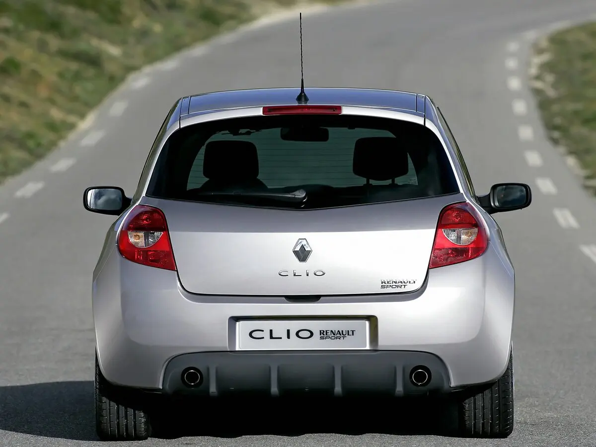 Renault Clio RS III Хэтчбек 3 дв. — сүрөт 4