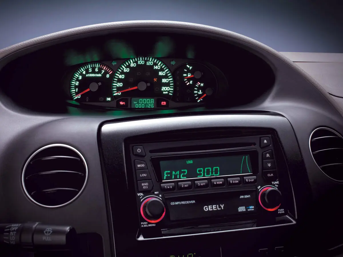 Geely MK I Седан — сүрөт 7