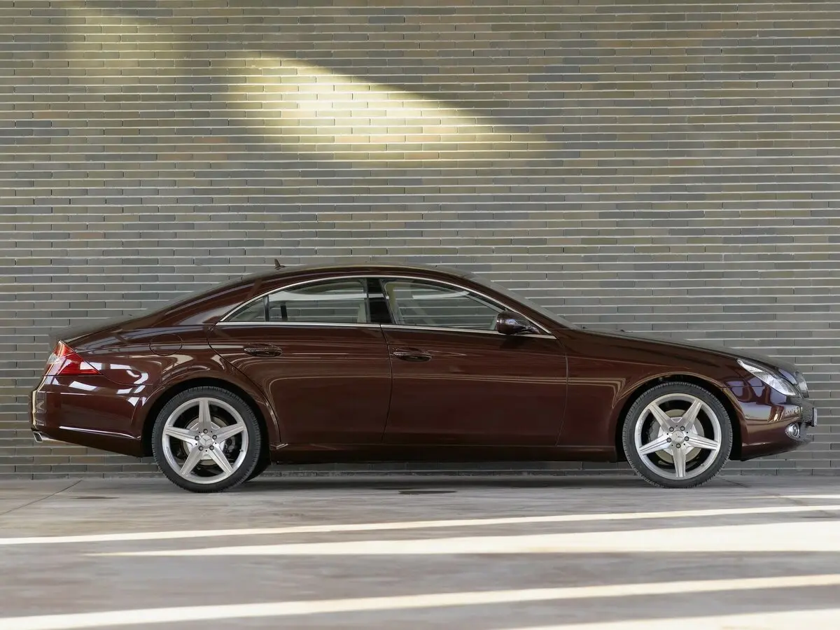 Mercedes-Benz CLS I (C219) Рестайлинг Седан — фото 2