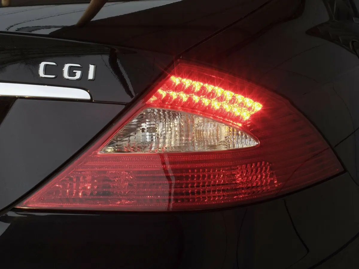 Mercedes-Benz CLS I (C219) Рестайлинг Седан — фото 11