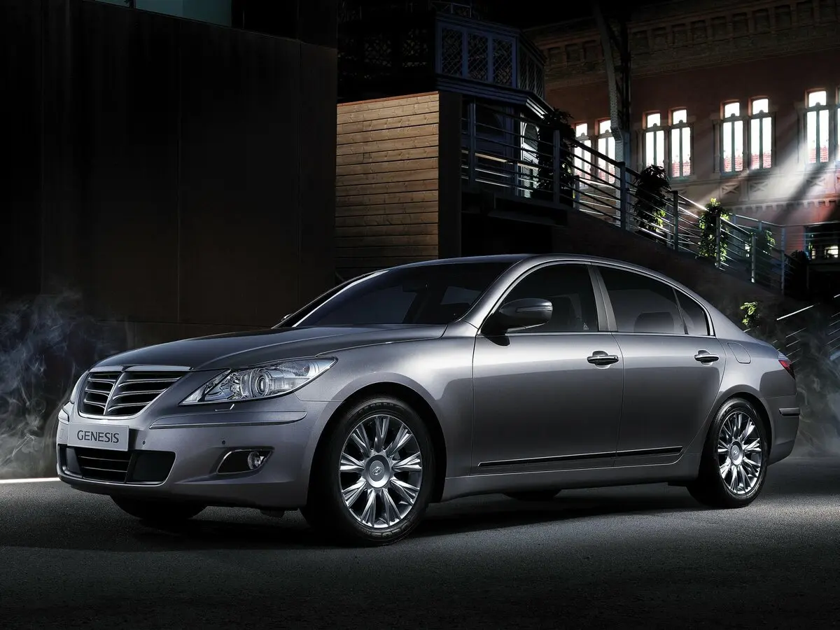 Hyundai Genesis I