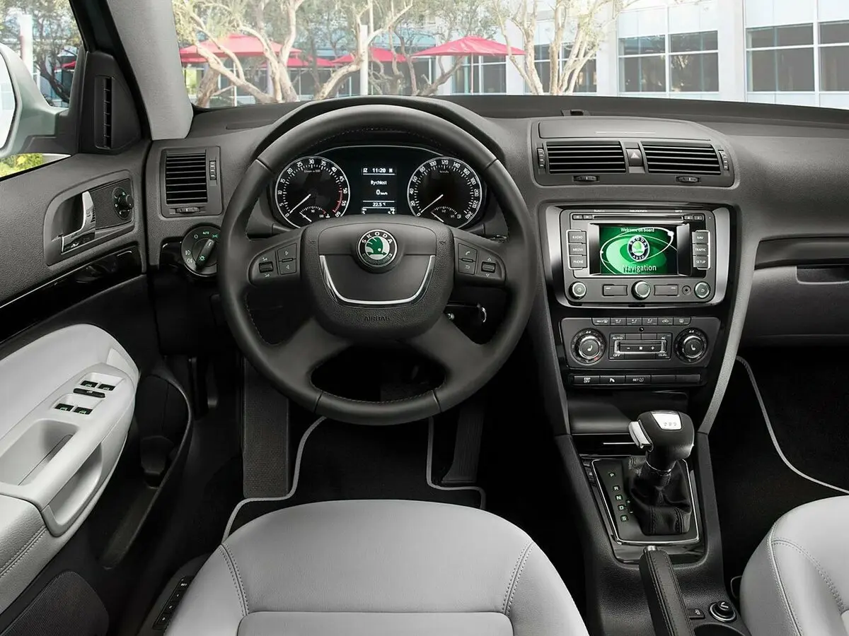 Skoda Octavia II (A5) Рестайлинг Универсал 5 дв. — сүрөт 5