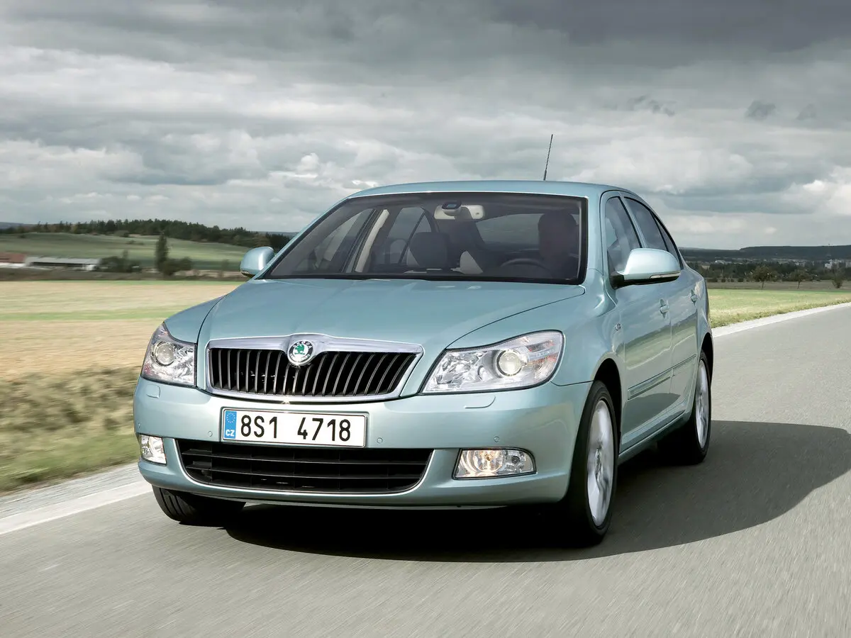 Skoda Octavia II (A5) Рестайлинг Лифтбек — сүрөт 3