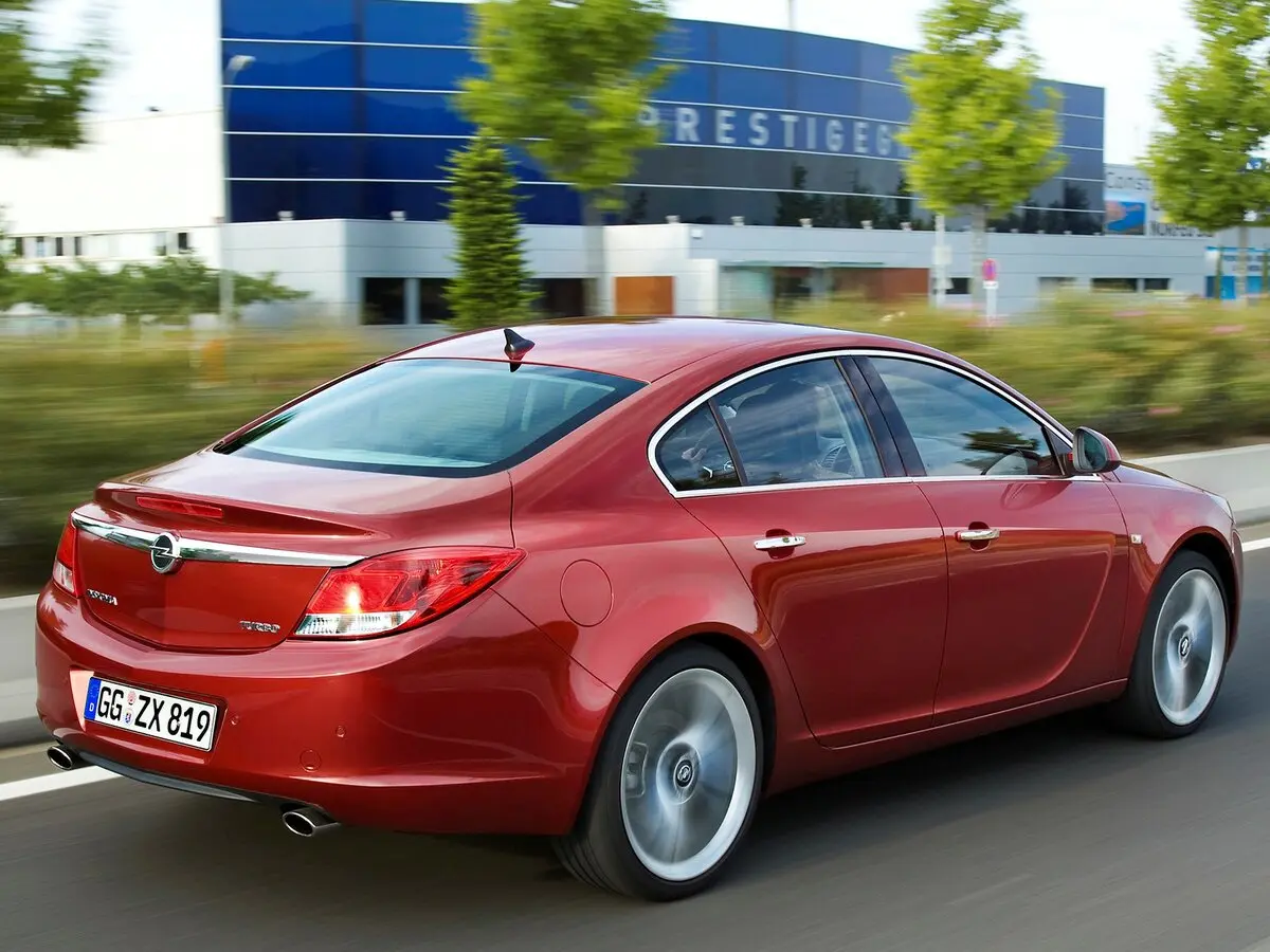 Opel Insignia I Седан — 照片 5