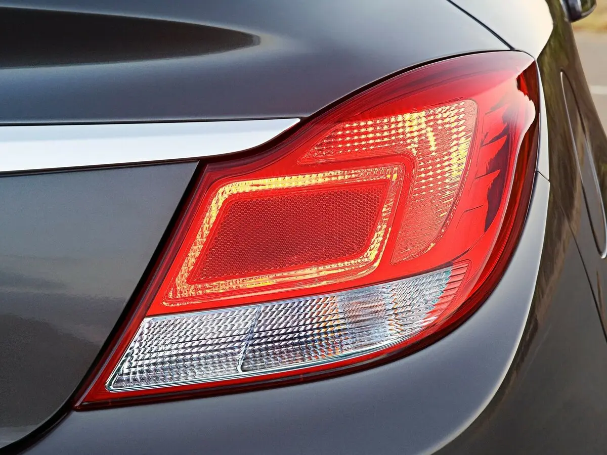 Opel Insignia I Седан — 照片 15
