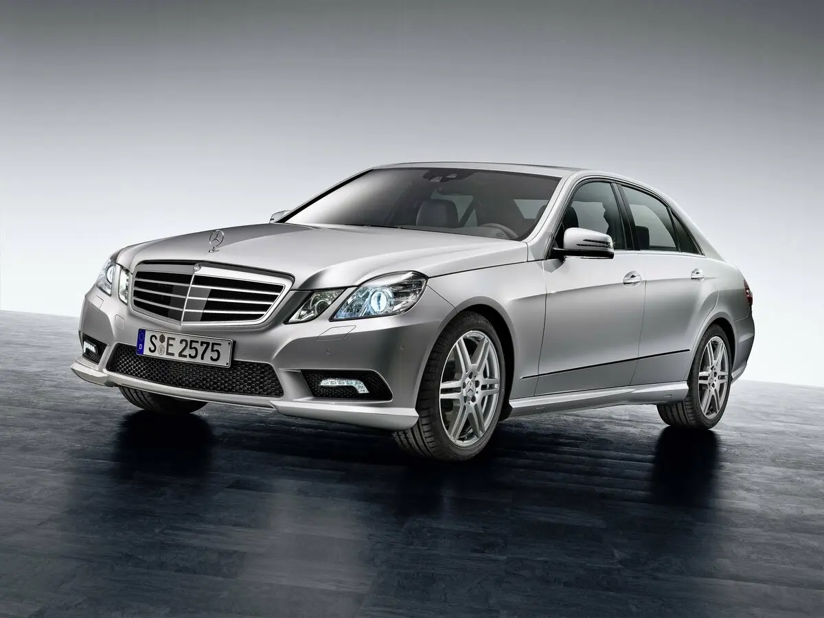 Mercedes-Benz E-Класс IV (W212, S212, C207) Седан