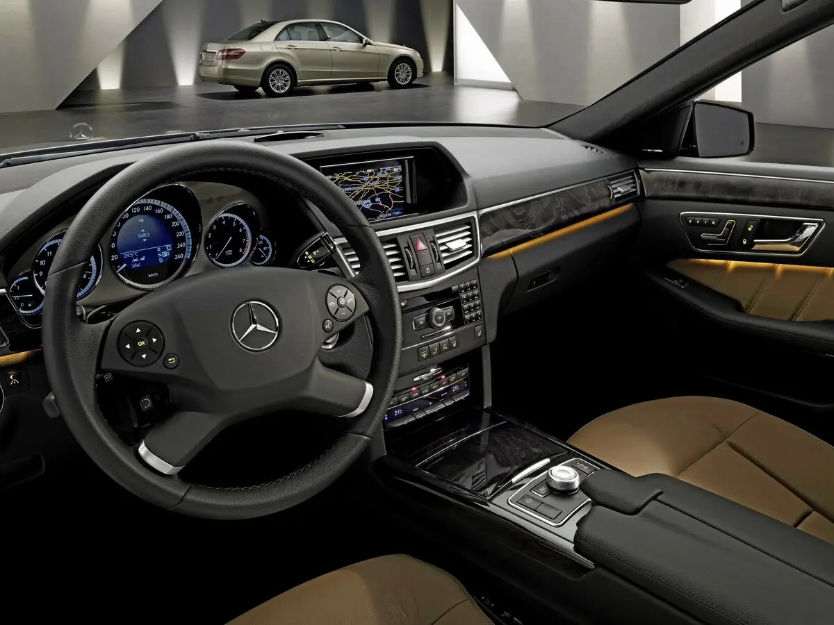 Mercedes-Benz E-Класс IV (W212, S212, C207) Седан — фото 8
