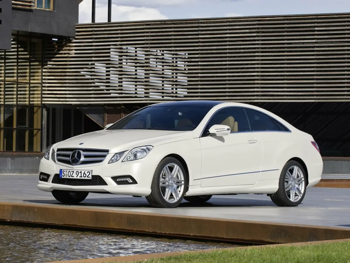 Mercedes-Benz E-Класс IV (W212, S212, C207) Купе-хардтоп