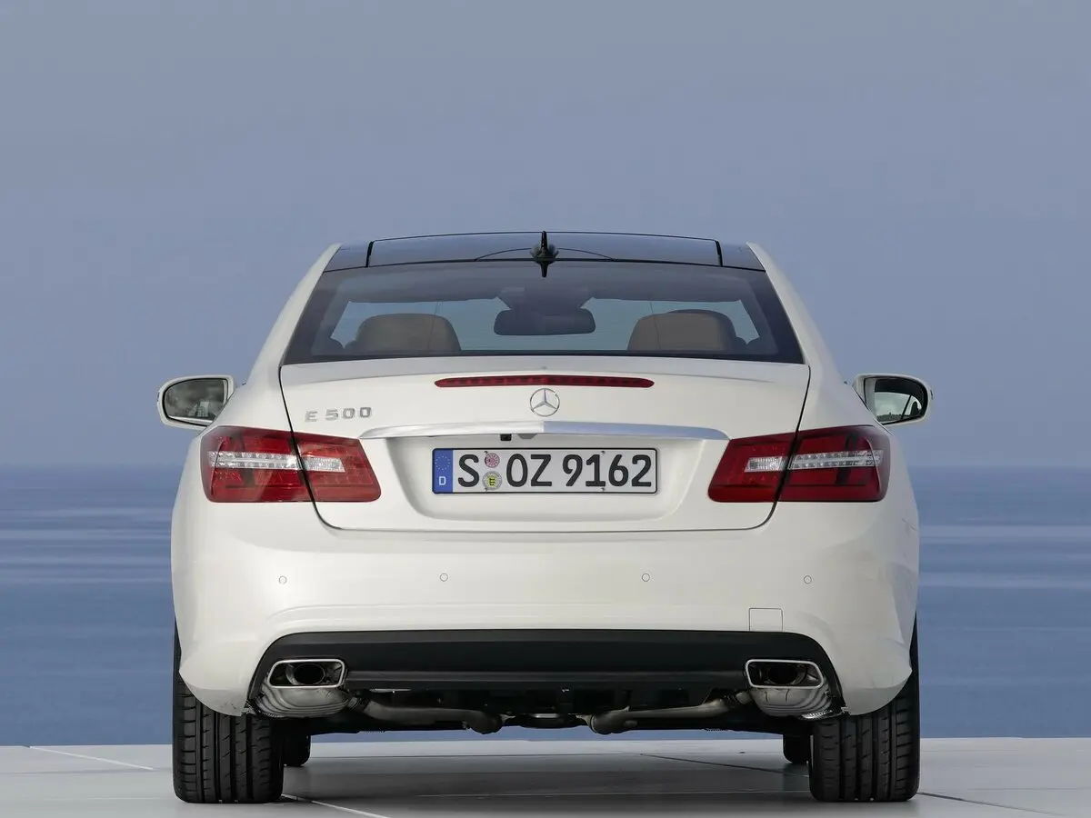 Mercedes-Benz E-Класс IV (W212, S212, C207) Купе-хардтоп — фото 4