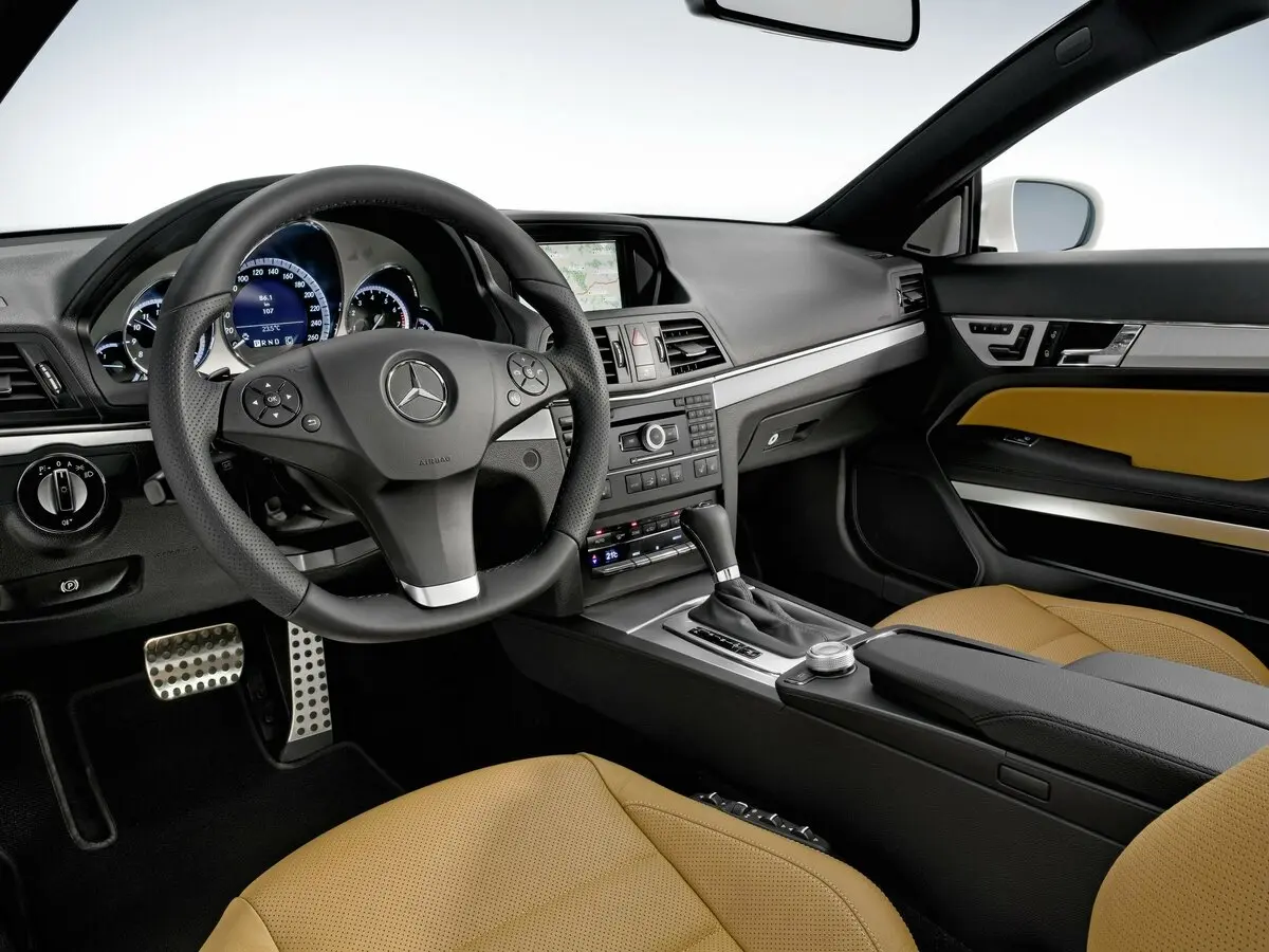 Mercedes-Benz E-Класс IV (W212, S212, C207) Купе-хардтоп — фото 8