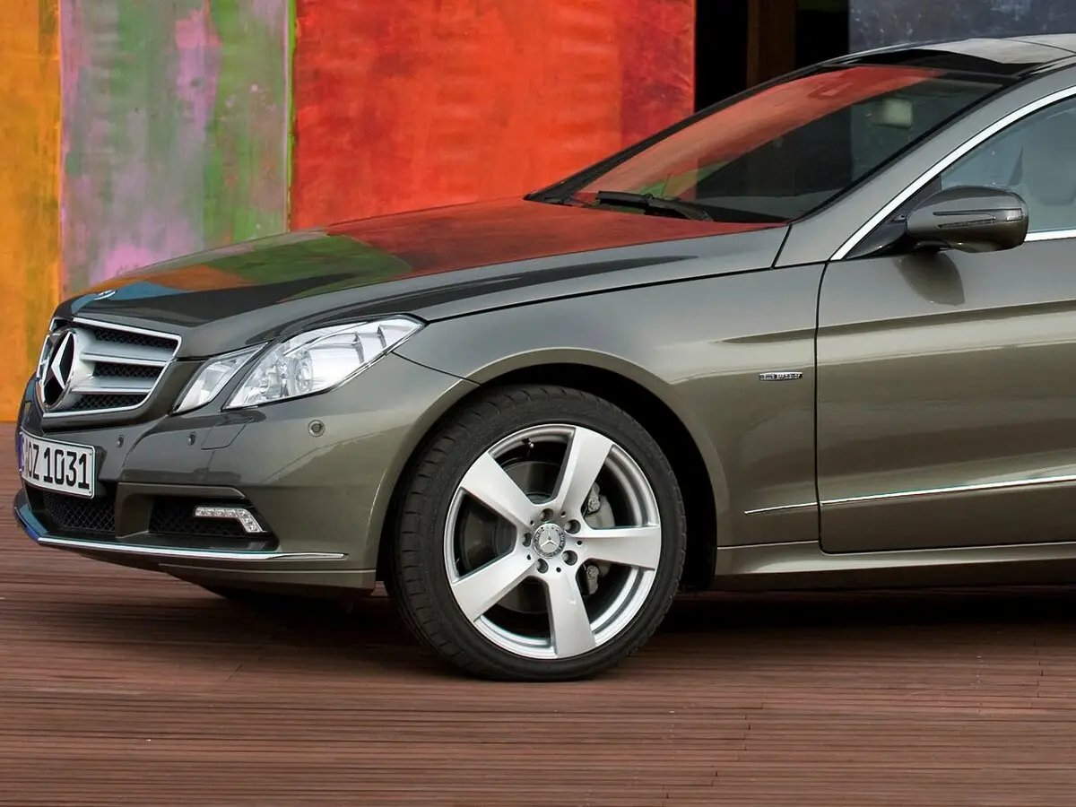 Mercedes-Benz E-Класс IV (W212, S212, C207) Купе-хардтоп — фото 19