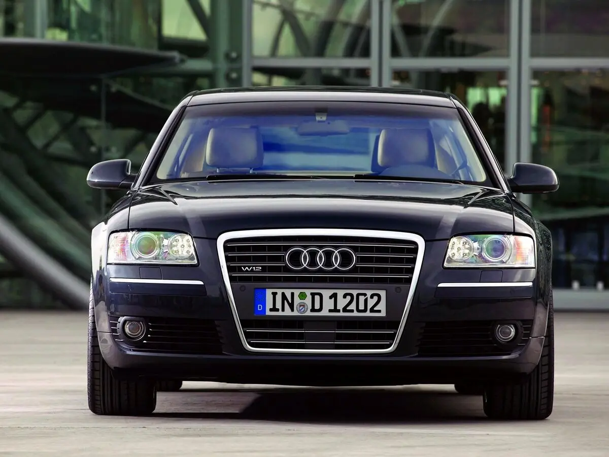 Audi A8 II (D3) Рестайлинг Седан Long — сүрөт 3