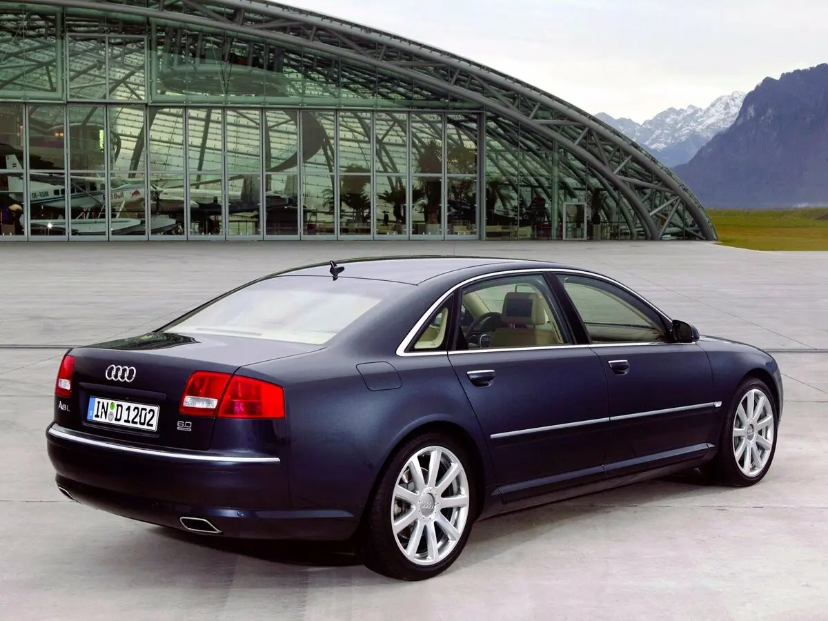 Audi A8 II (D3) Рестайлинг Седан Long — сүрөт 4