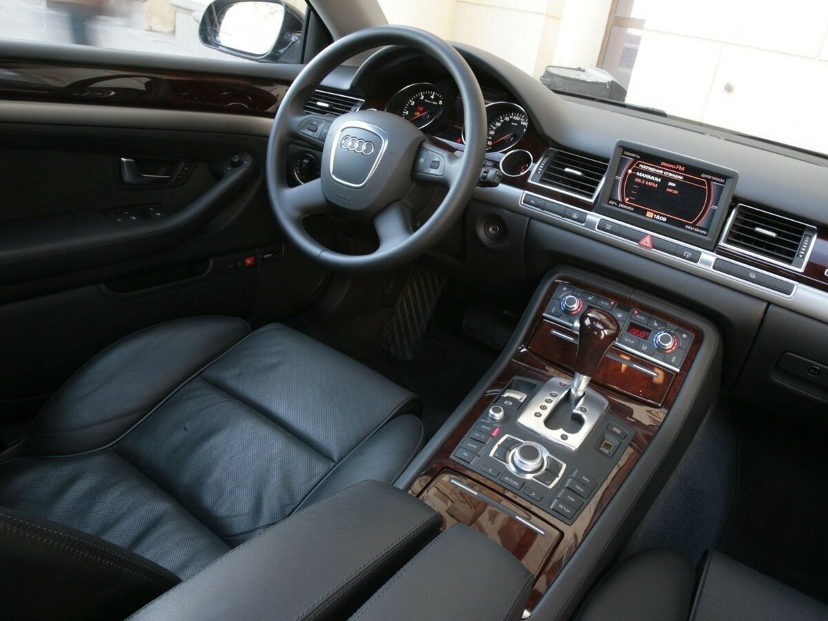 Audi A8 II (D3) Рестайлинг Седан Long