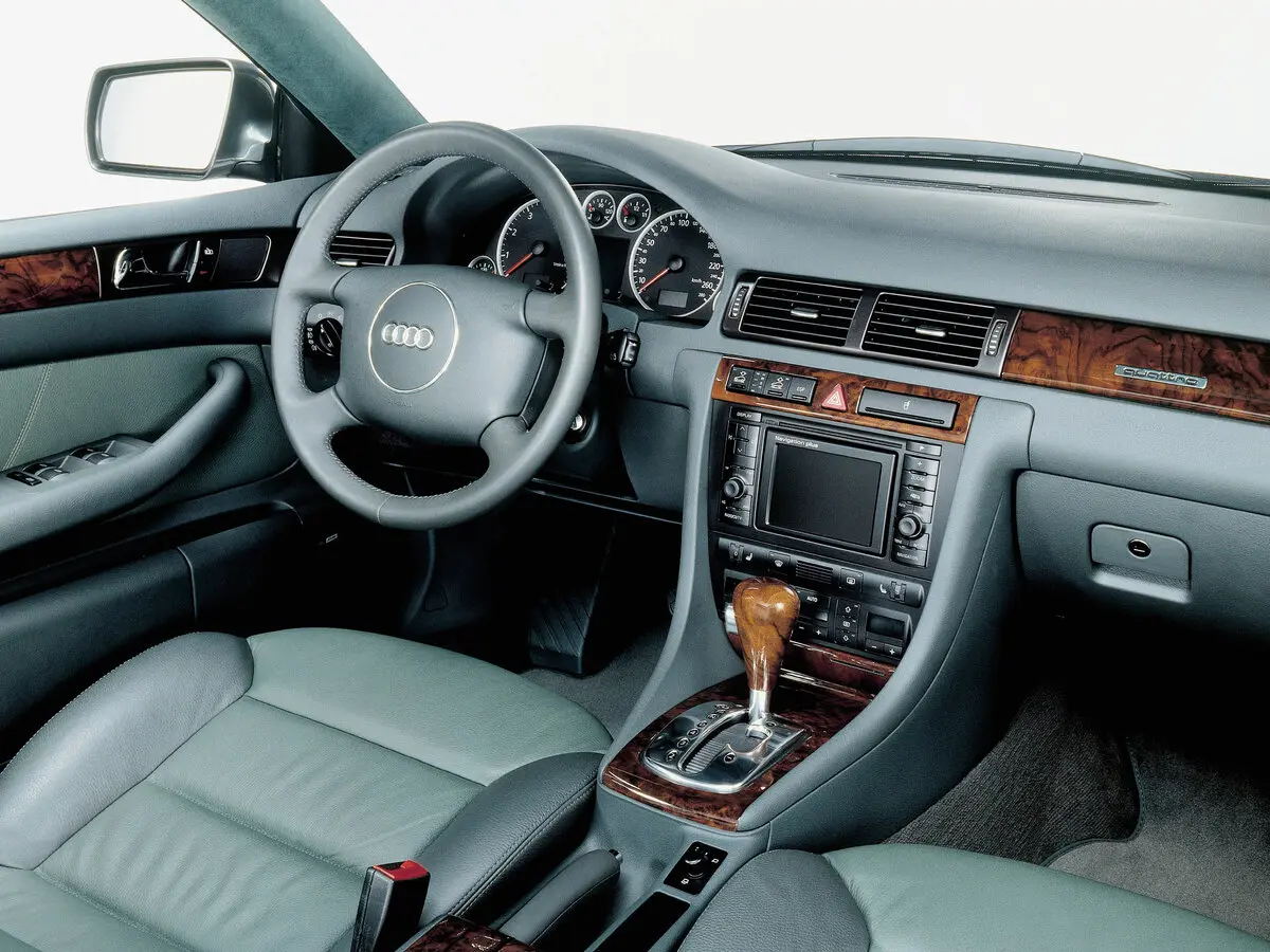 Audi A6 allroad I (C5) Универсал 5 дв. — photo 7
