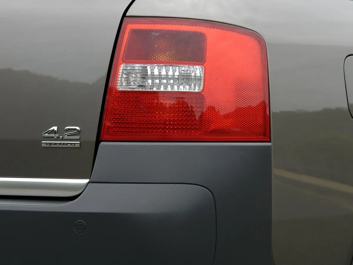 Audi A6 allroad I (C5) Универсал 5 дв. — photo 12