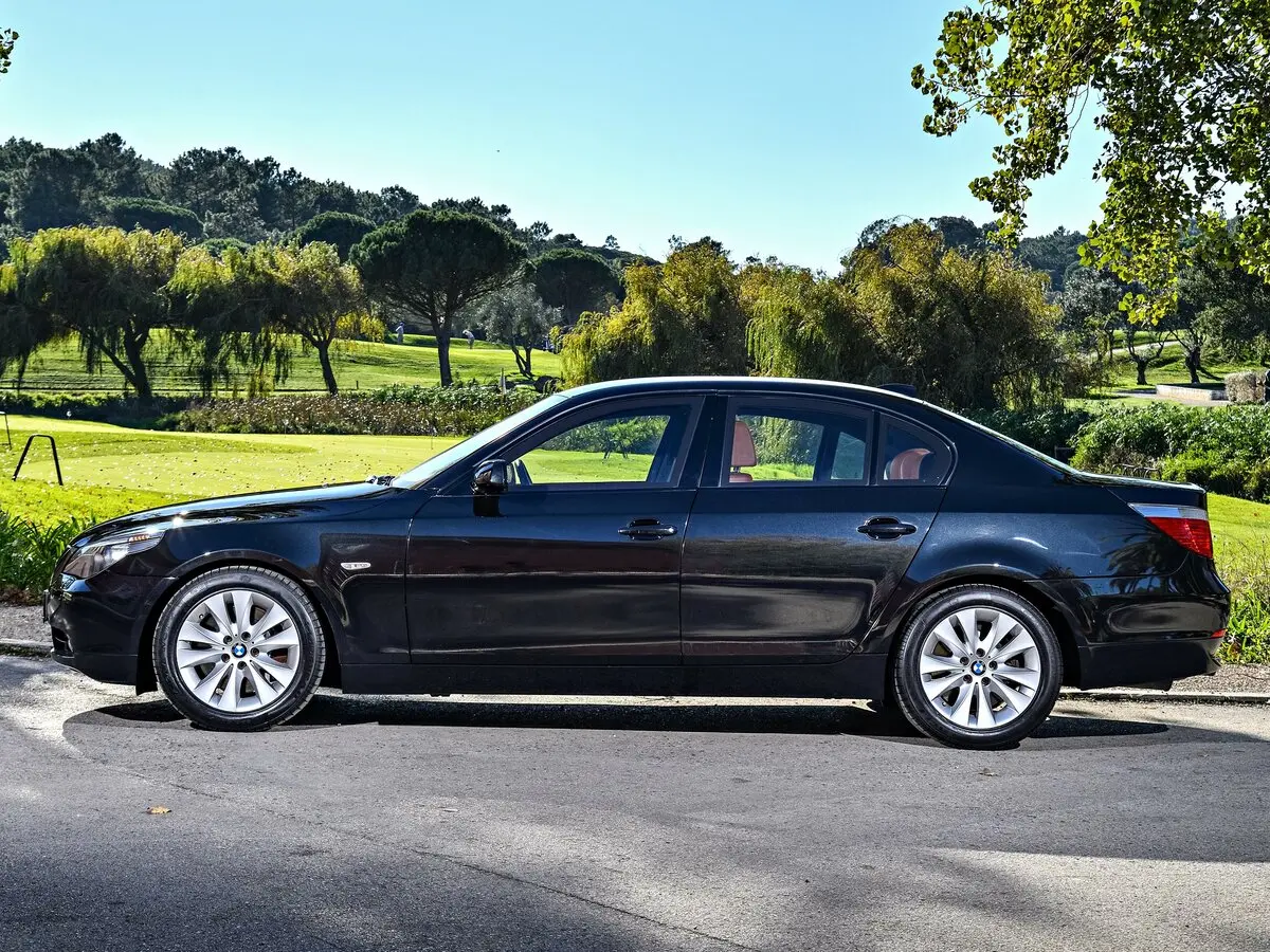 BMW 5 серии V (E60/E61) Седан — фото 2