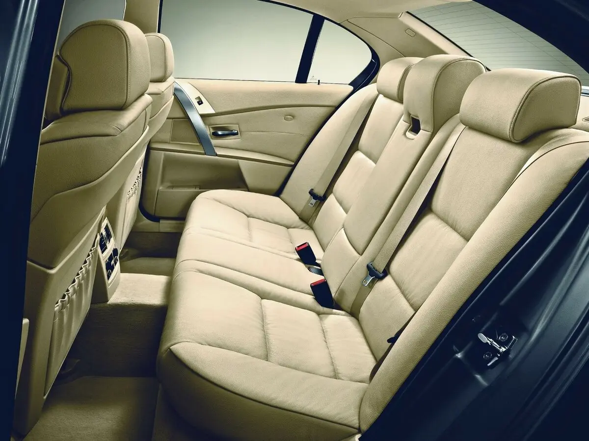 BMW 5 серии V (E60/E61) Седан — фото 11