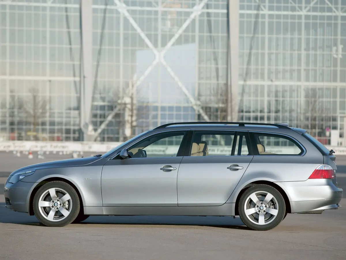 BMW 5 серии V (E60/E61) Универсал 5 дв. — фото 2