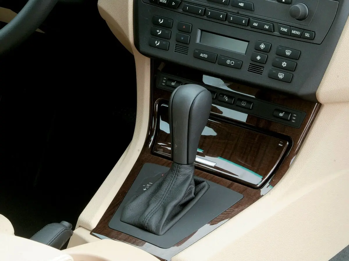 BMW X3 I (E83) Внедорожник 5 дв. — сүрөт 12