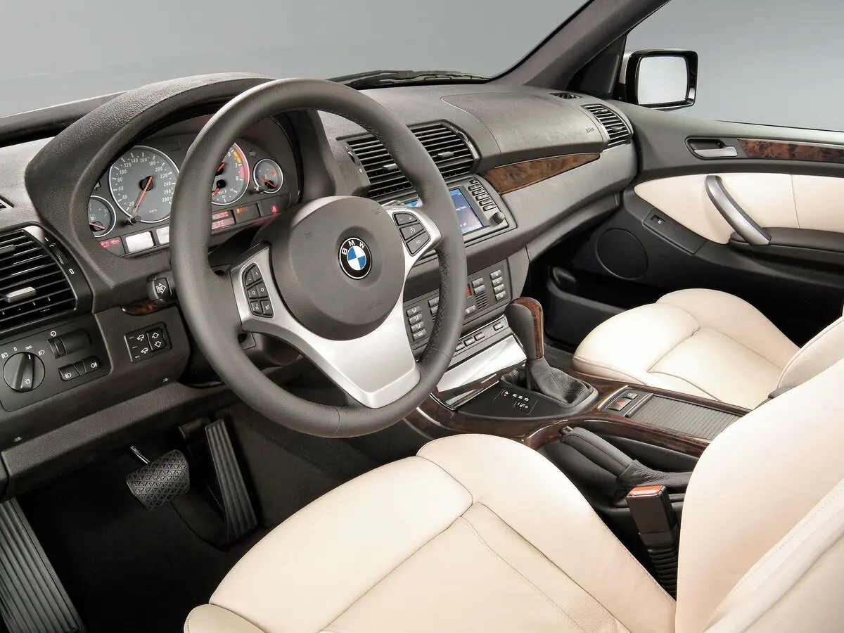 BMW X5 I (E53) Рестайлинг Внедорожник 5 дв. — фото 7