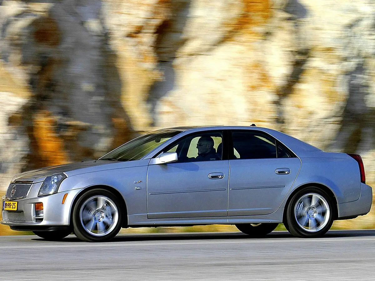 Cadillac CTS-V I Седан — сүрөт 2