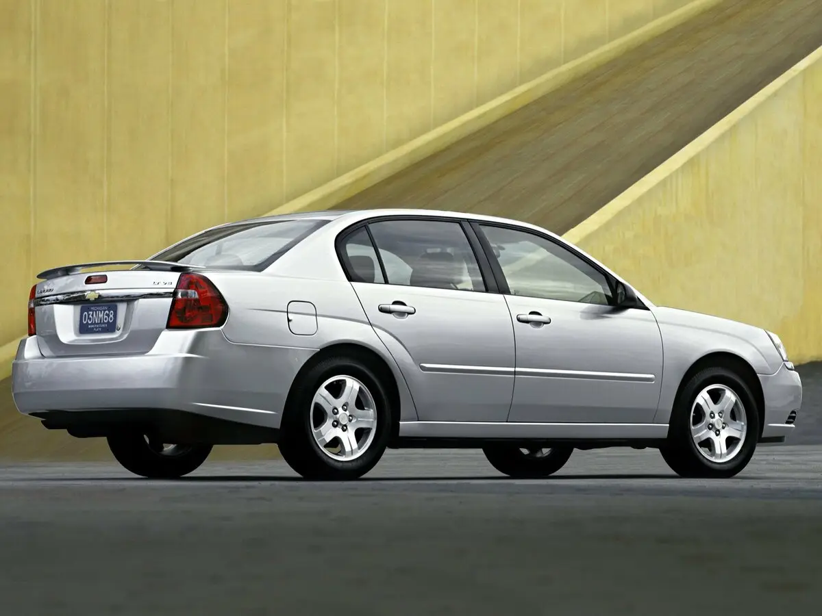 Chevrolet Malibu VI Седан — сүрөт 2