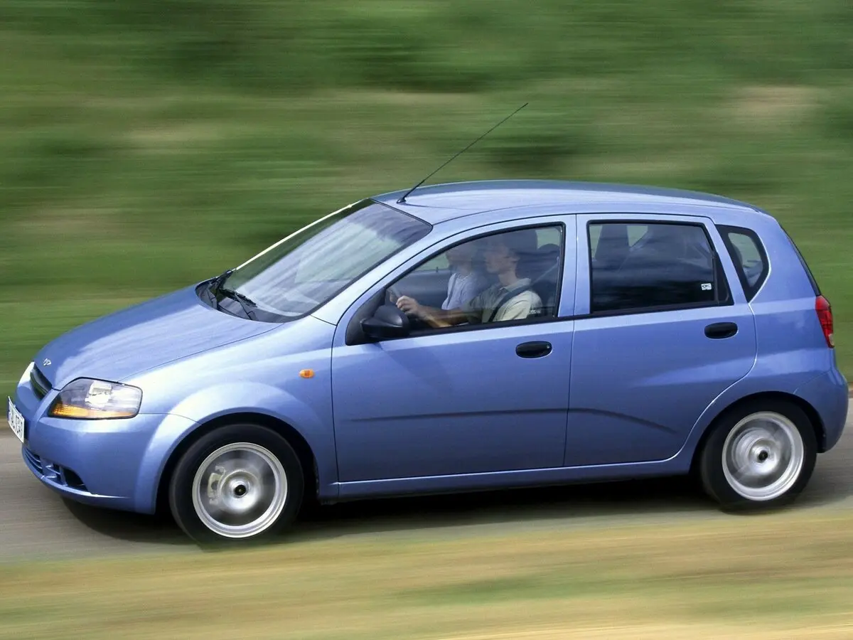 Chevrolet Aveo I Хэтчбек 5 дв. — сүрөт 2