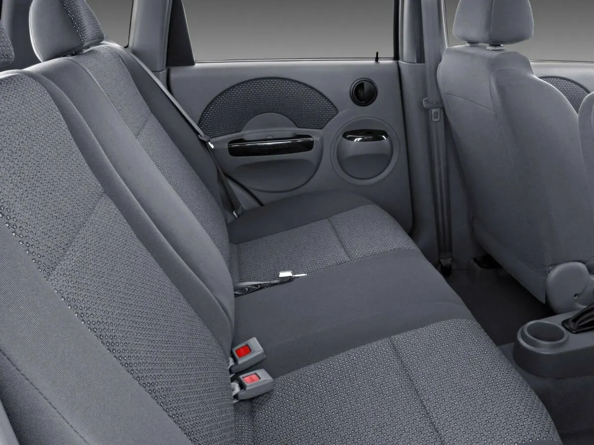 Chevrolet Aveo I Хэтчбек 5 дв. — сүрөт 6
