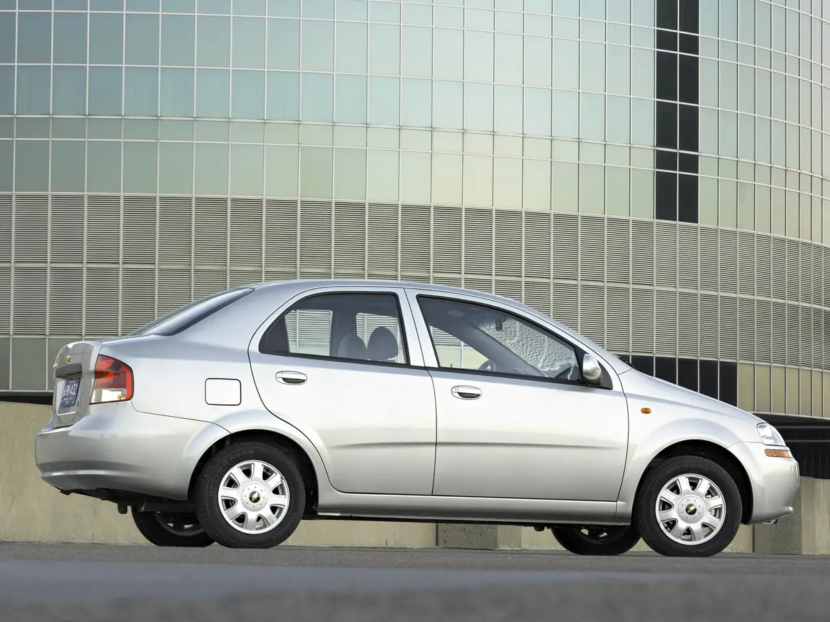 Chevrolet Aveo I Седан — сүрөт 2