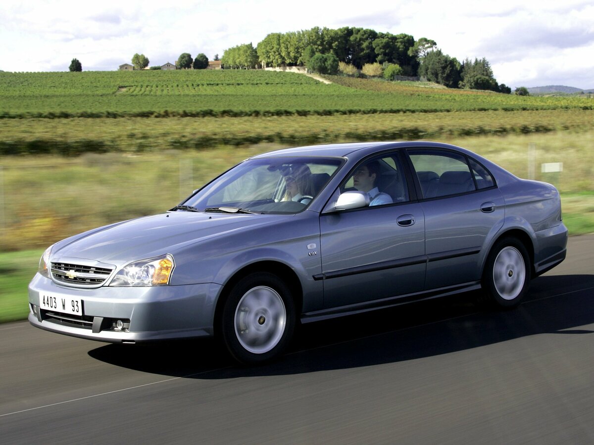 Chevrolet Evanda 2000 – 2006