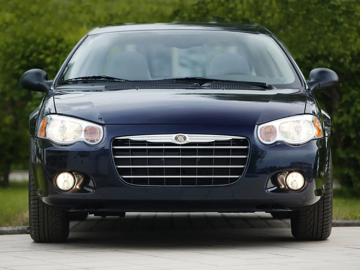 Chrysler Sebring II Рестайлинг Седан — photo 3