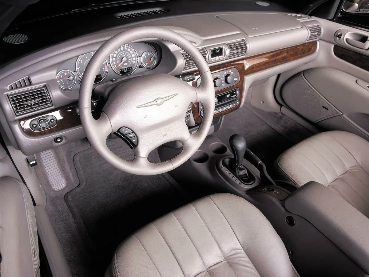 Chrysler Sebring II Рестайлинг Седан — photo 6